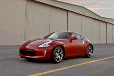 2013 Nissan 370z front